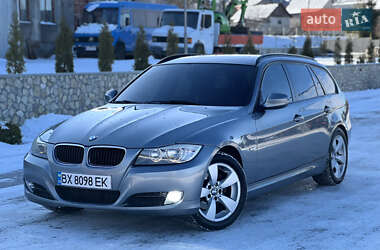 BMW 3 Series  2010
