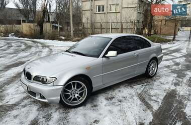 BMW 3 Series  2004