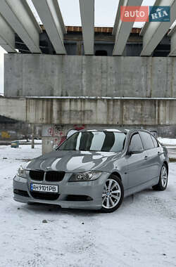 BMW 3 Series  2005