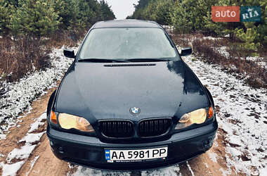 BMW 3 Series  2004