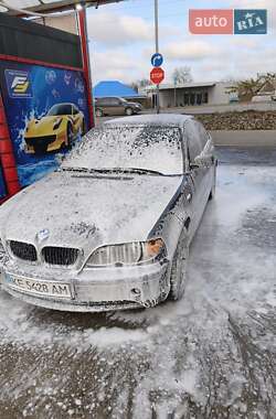 BMW 3 Series 2004