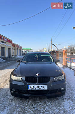 BMW 3 Series  2005