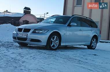 BMW 3 Series  2005