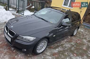 BMW 3 Series  2011