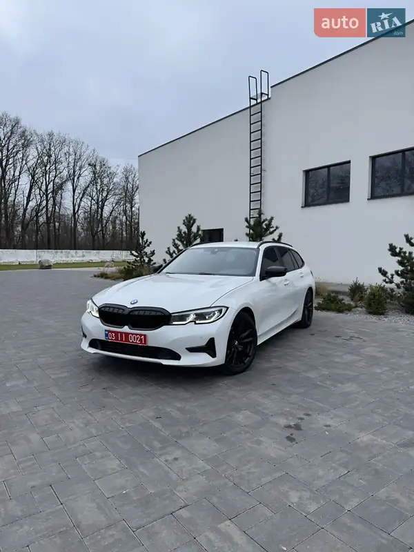 BMW 3 Series 2022