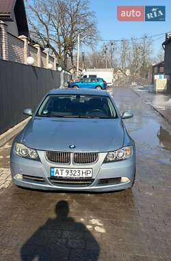 BMW 3 Series  2005