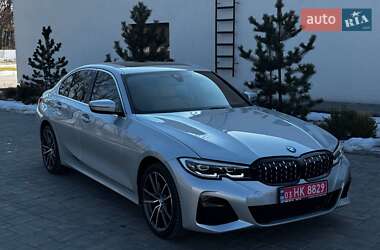 BMW 3 Series  2019