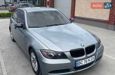 BMW 3 Series  2005