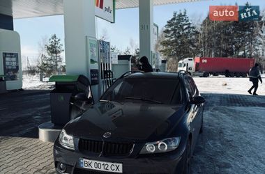BMW 3 Series  2005