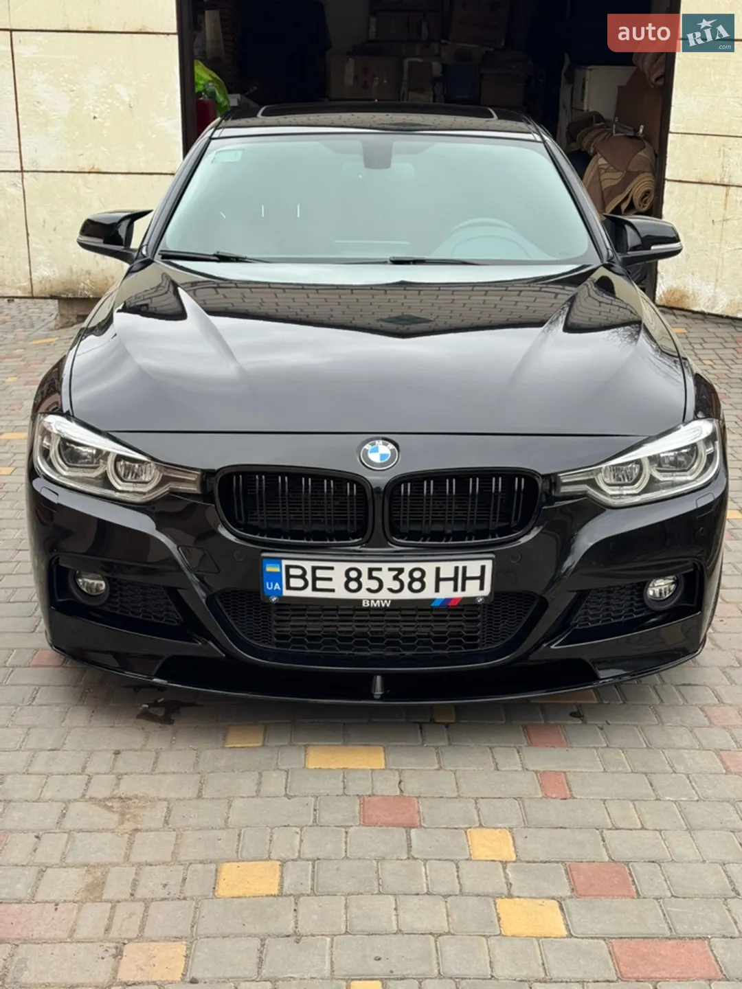 BMW 3 Series 2018 VIN WBA8F1C59JAE92960 фото оголошення 2 з 23