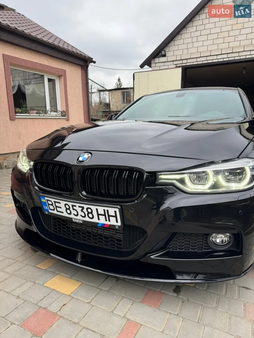 BMW 3 Series 2018 VIN WBA8F1C59JAE92960 фото оголошення 13 з 23