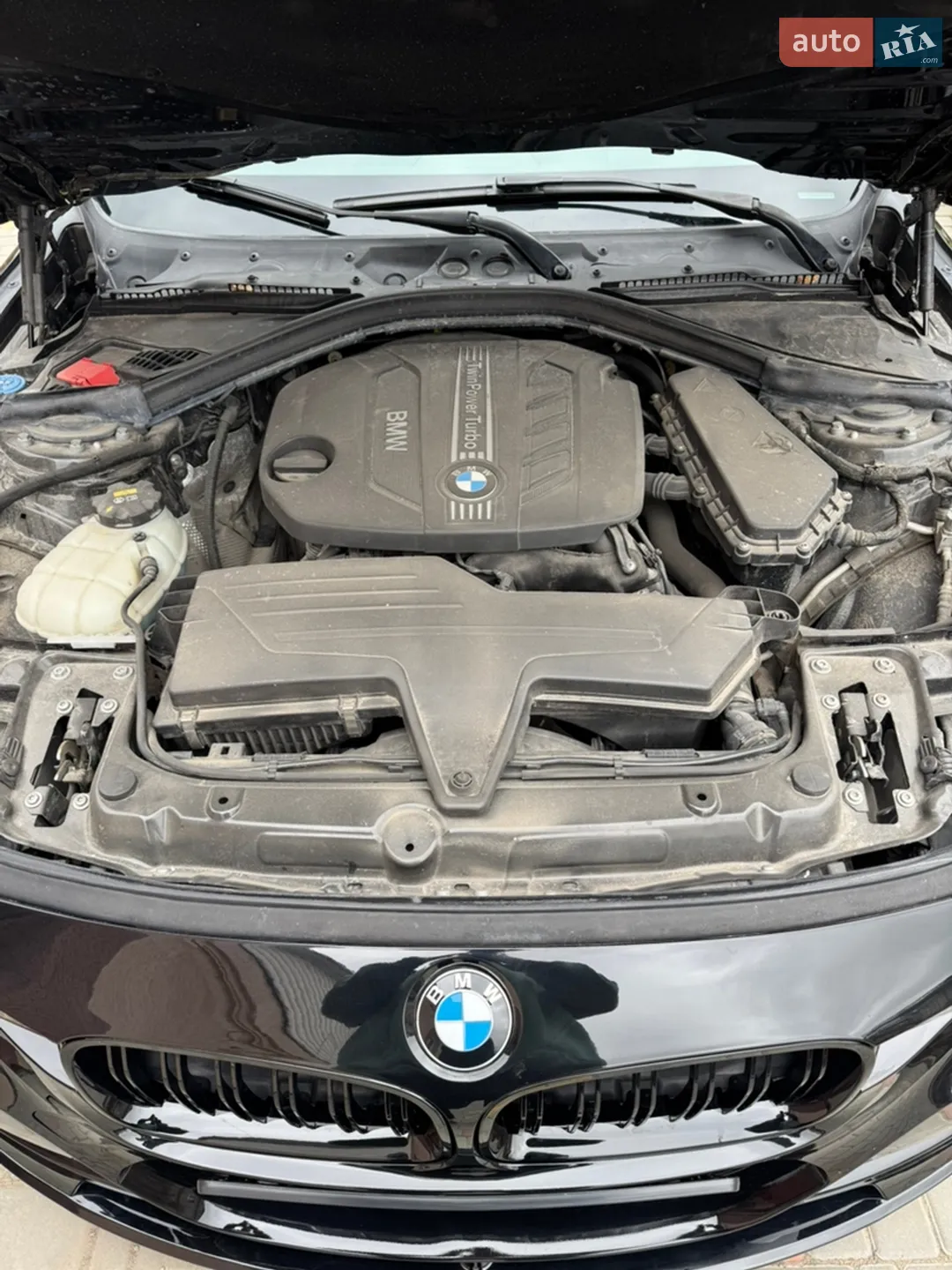 BMW 3 Series 2018 VIN WBA8F1C59JAE92960 фото оголошення 12 з 23