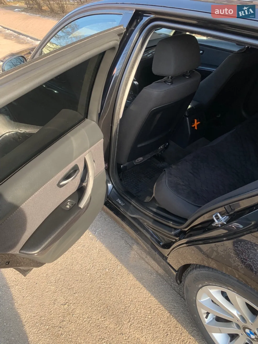BMW 3 Series 2010 VIN WBAUX31010A670032 фото оголошення 21 з 24