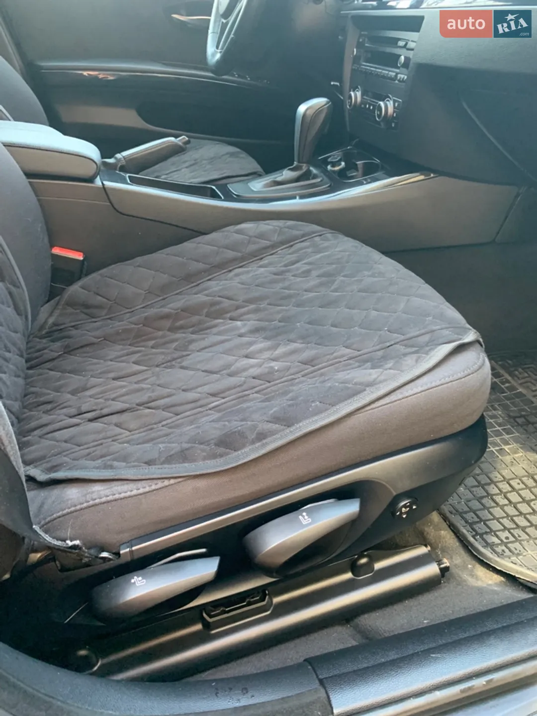 BMW 3 Series 2010 VIN WBAUX31010A670032 фото оголошення 20 з 24