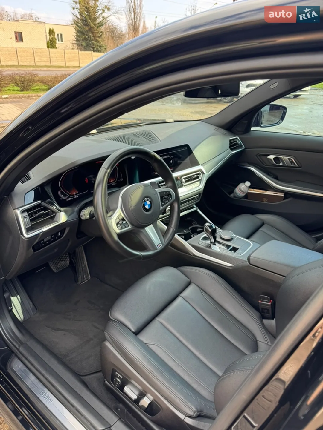 BMW 3 Series 2021 VIN 3MW5R1J00M8B95834 фото оголошення 10 з 18