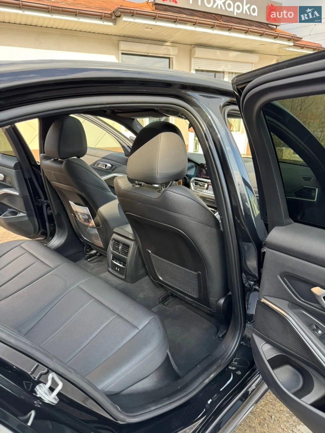 BMW 3 Series 2021 VIN 3MW5R1J00M8B95834 фото оголошення 12 з 18