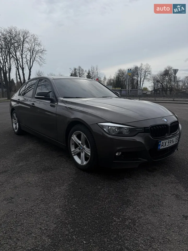 2012 BMW 3er - мініатюра 2