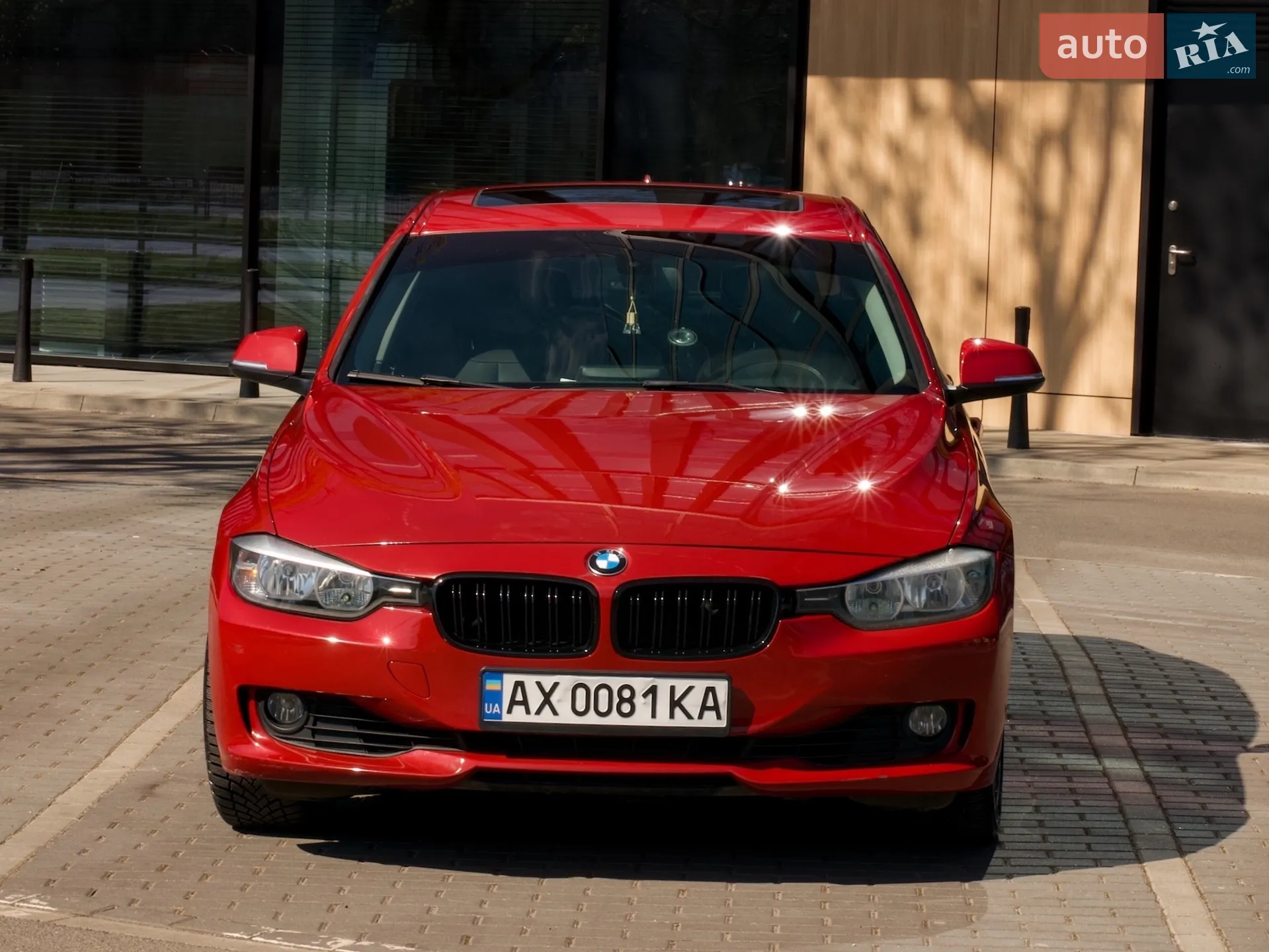 BMW 3 Series 2014 VIN WBA3A5C54FP605134 фото оголошення 2 з 21