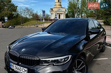 BMW 3 Series  2019