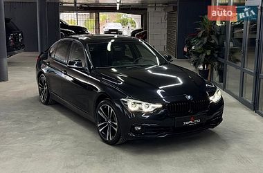 BMW 3 Series  2018