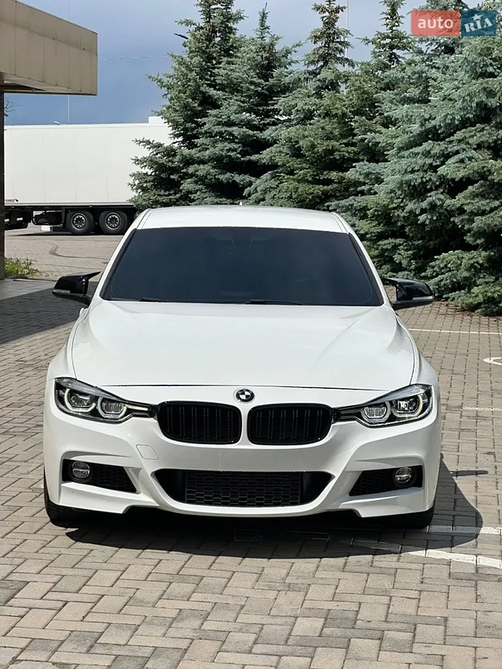 2016 BMW 3er - мініатюра 2