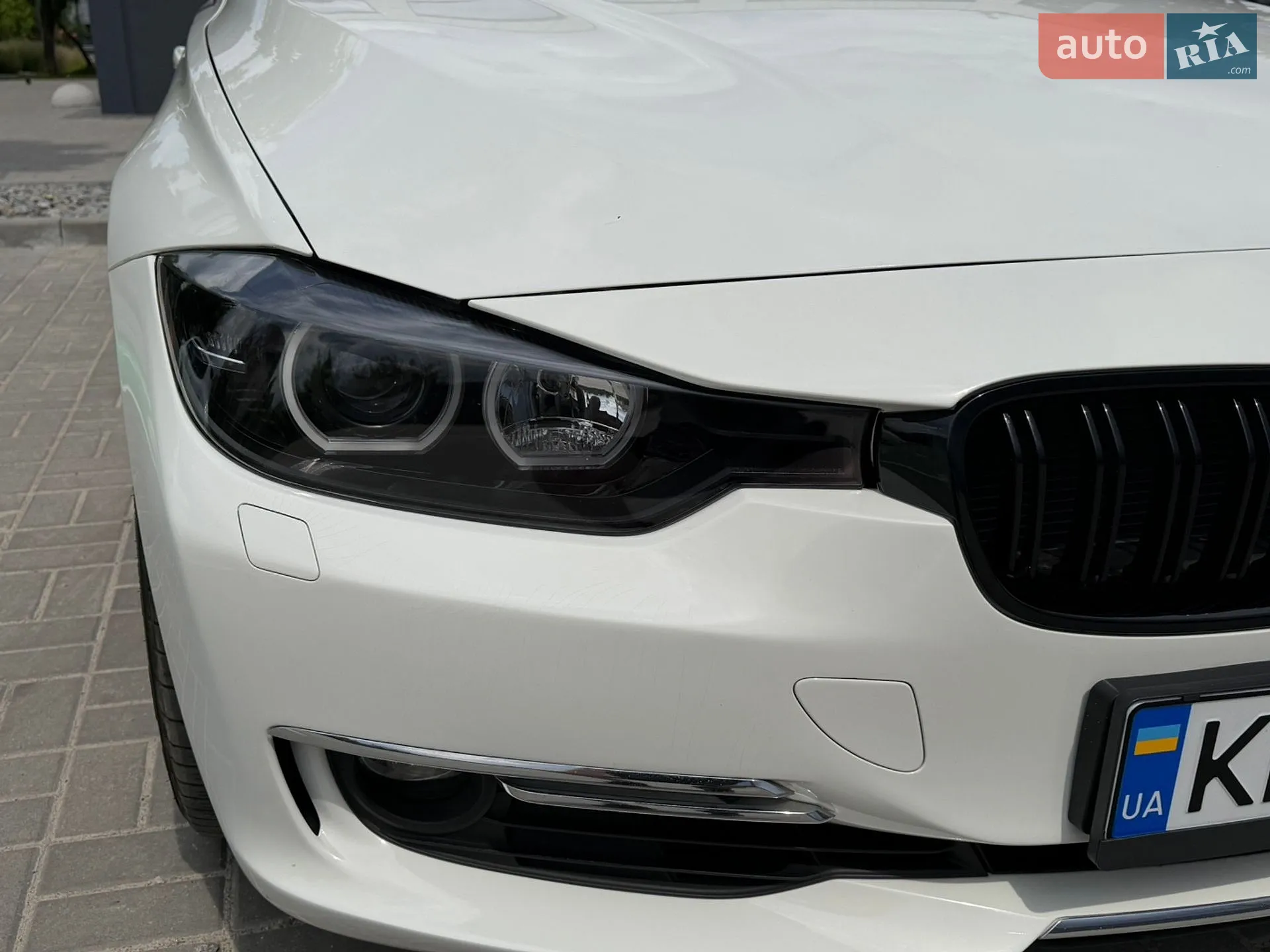 BMW 3 Series 2012 VIN WBA3B3C50DJ698638 фото оголошення 5 з 50