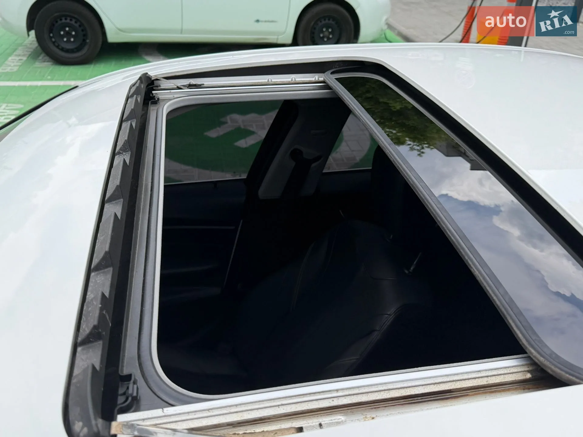 BMW 3 Series 2012 VIN WBA3B3C50DJ698638 фото оголошення 43 з 50