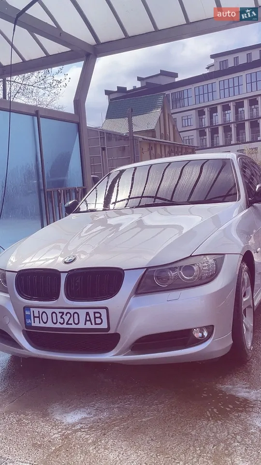 2010 BMW 3er - мініатюра 2