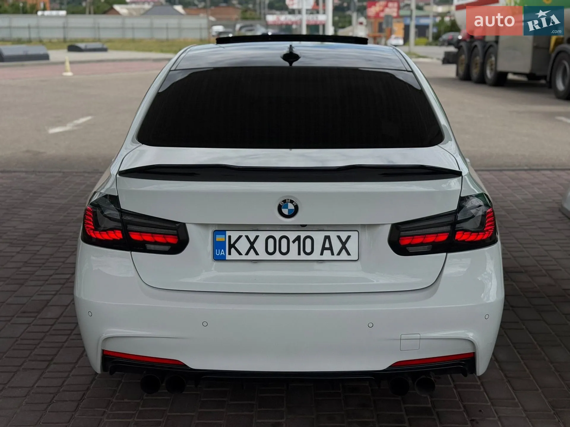 BMW 3 Series 2012 VIN WBA3A5G55DNP21171 фото оголошення 9 з 37