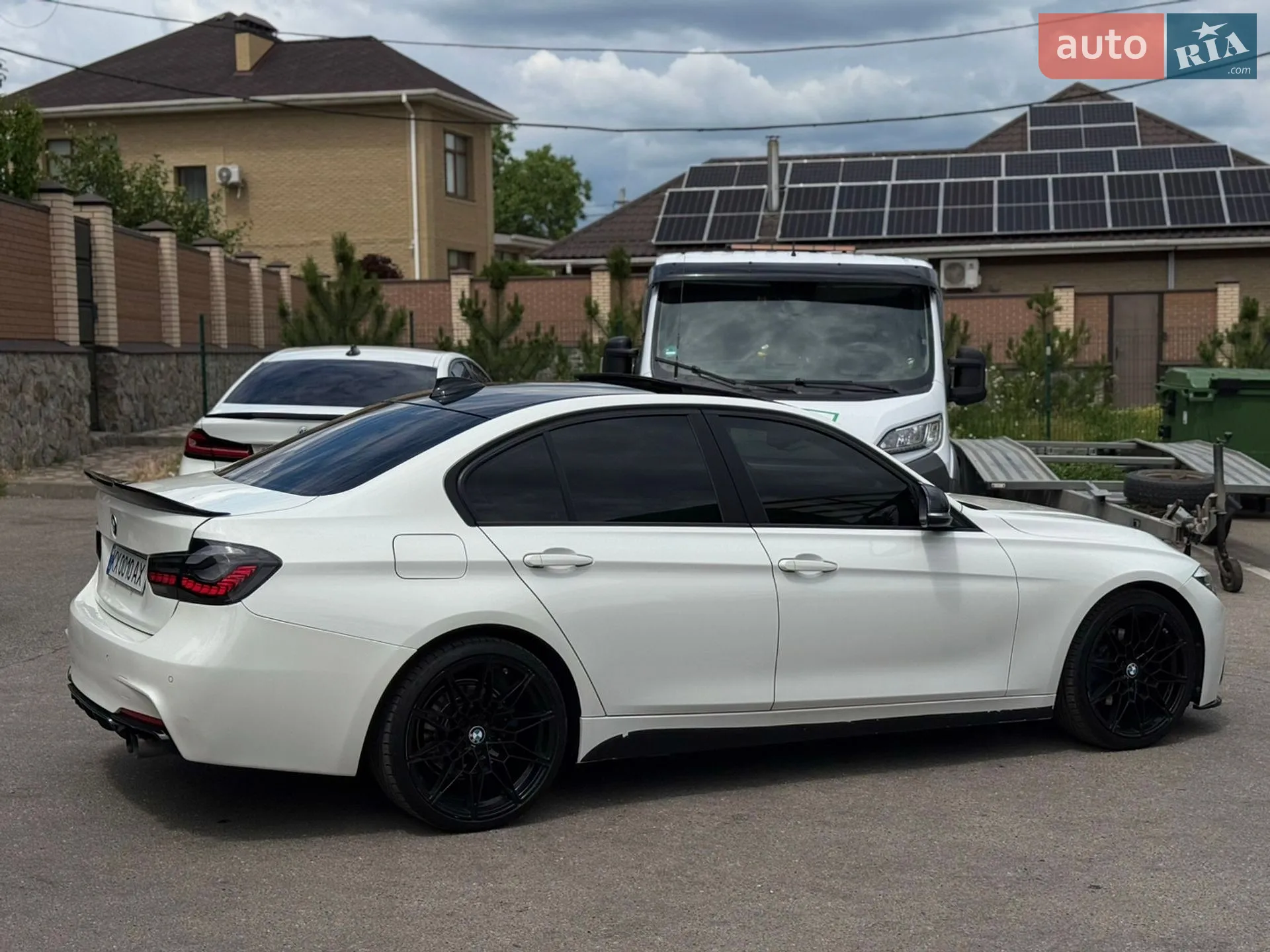 BMW 3 Series 2012 VIN WBA3A5G55DNP21171 фото оголошення 2 з 37