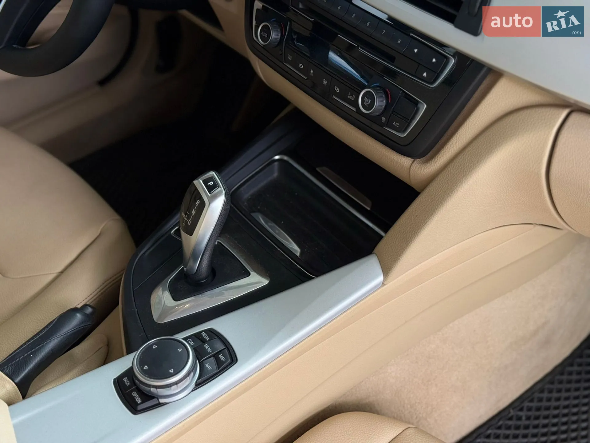 BMW 3 Series 2012 VIN WBA3A5G55DNP21171 фото оголошення 22 з 37