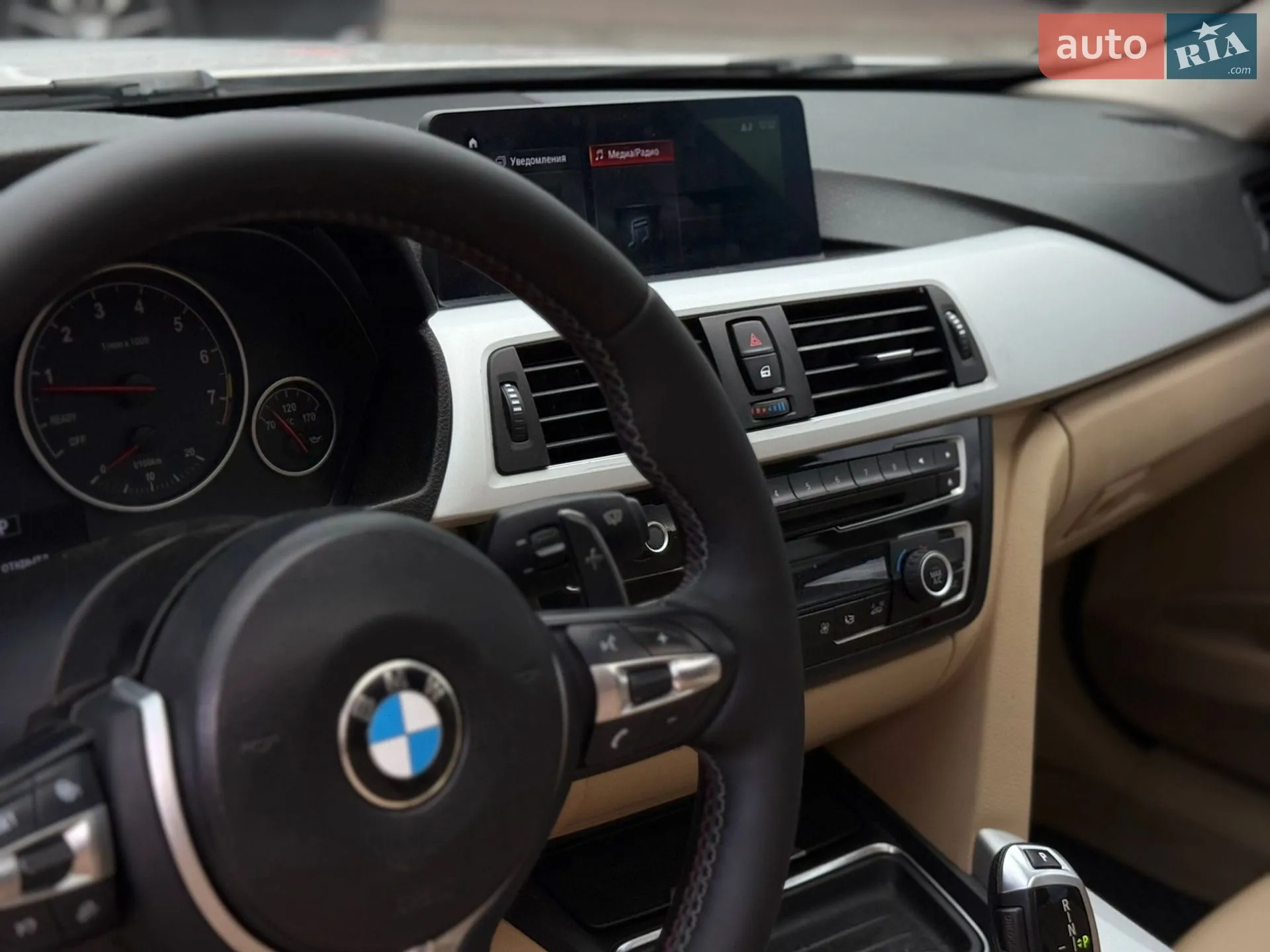BMW 3 Series 2012 VIN WBA3A5G55DNP21171 фото оголошення 18 з 37