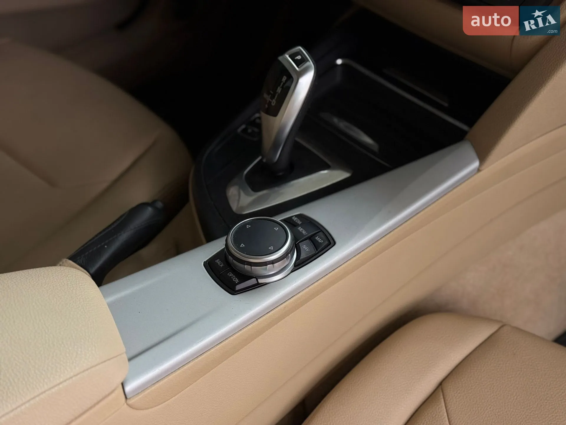BMW 3 Series 2012 VIN WBA3A5G55DNP21171 фото оголошення 28 з 37