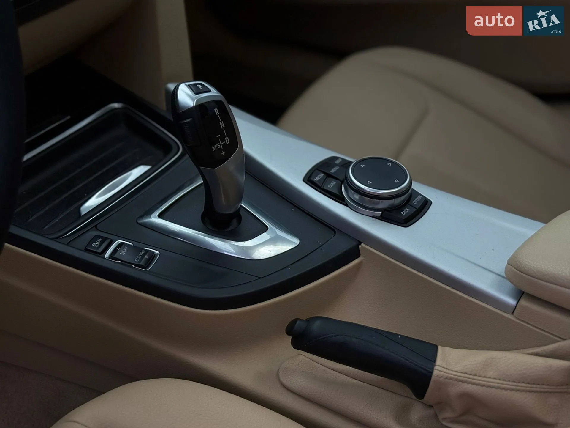 BMW 3 Series 2012 VIN WBA3A5G55DNP21171 фото оголошення 31 з 37