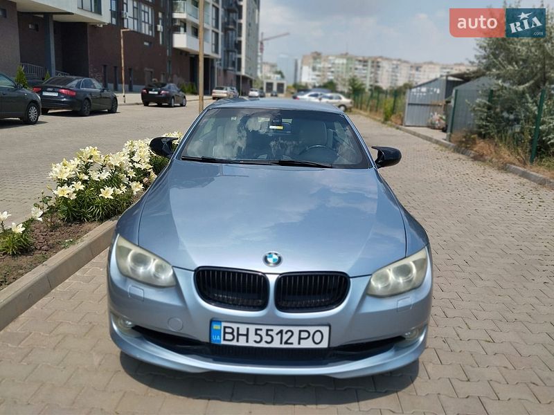 Кабриолет BMW 3 Series 2010 в Одессе