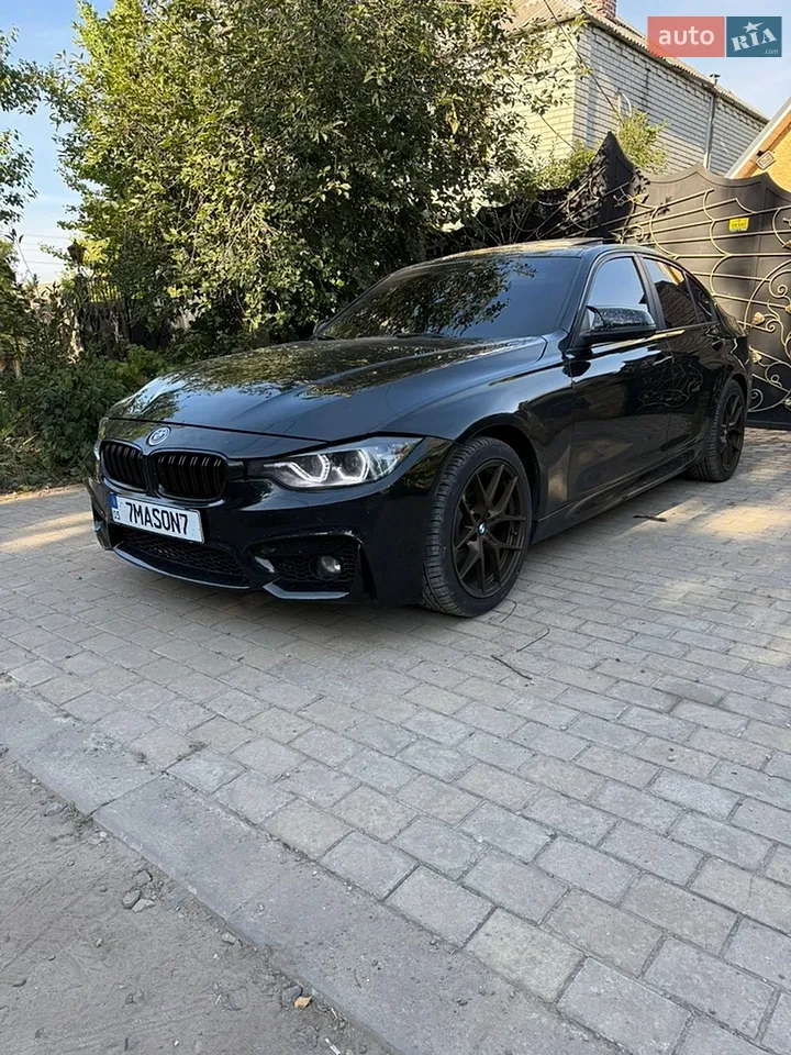 2012 BMW 3er - мініатюра 2