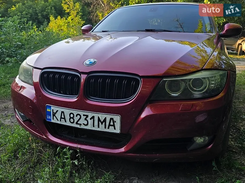 BMW 3 Series 2010