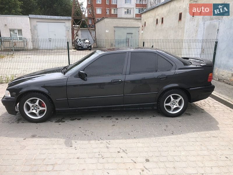 Седан BMW 3 Series 1992 в Тернополе фото 15 Седан BMW 3 Series 1992 в Тернополе