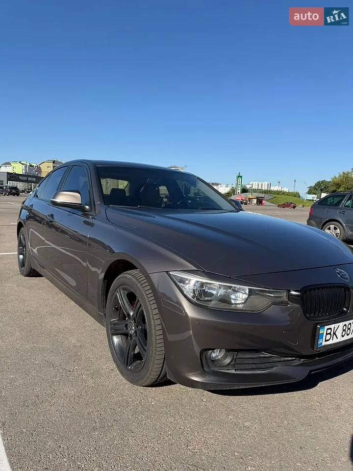 2013 BMW 3er - мініатюра 2