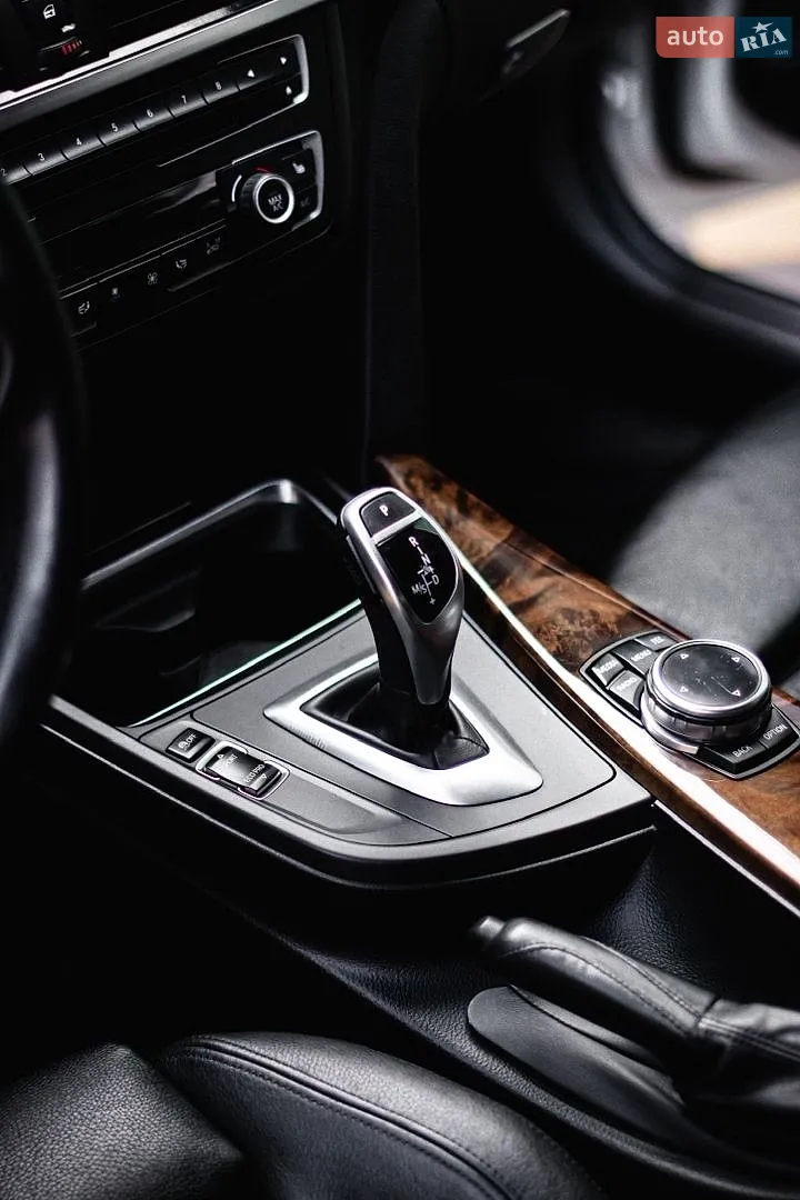 BMW 3 Series 2014 VIN WBA3B9G52ENR91853 фото оголошення 15 з 56