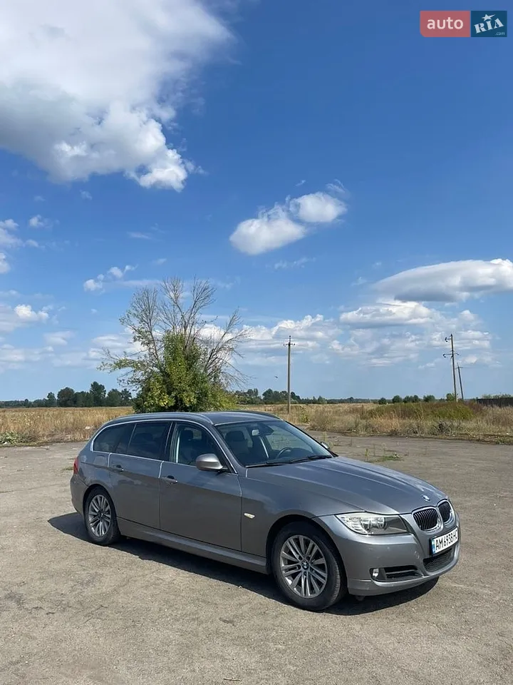 2010 BMW 3er - мініатюра 2