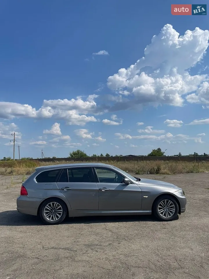 2010 BMW 3er - мініатюра 3