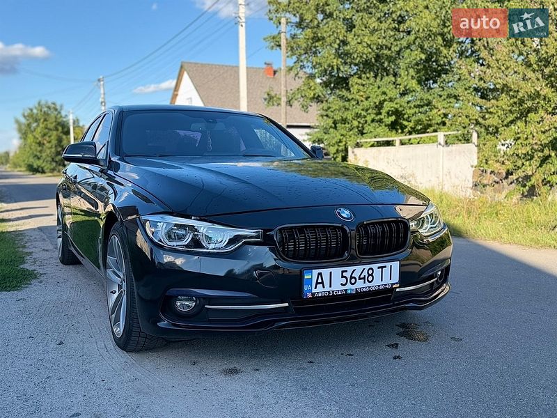Седан BMW 3 Series 2018 в Попельне Седан BMW 3 Series 2018 в Попельне