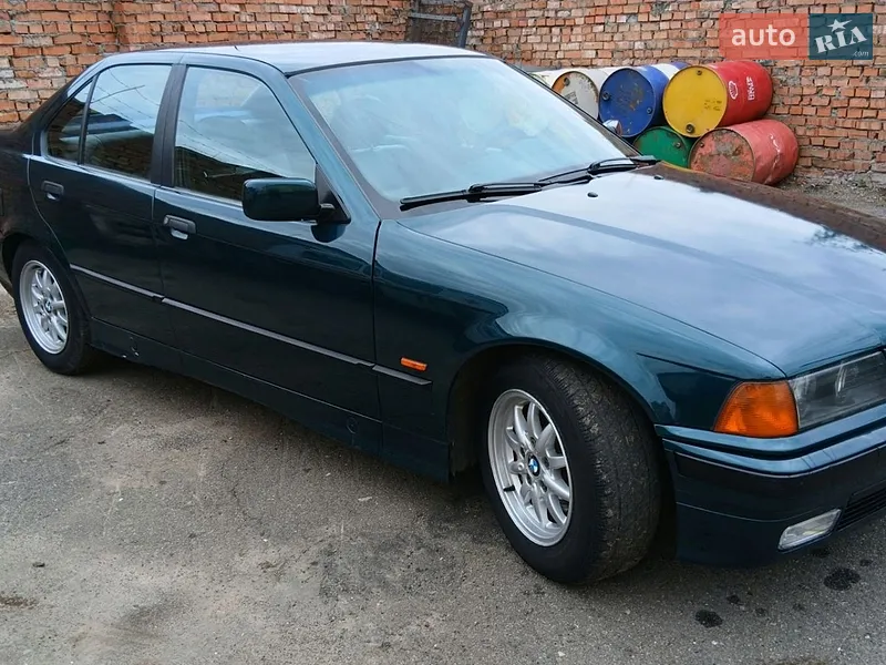 BMW 3 Series 1998