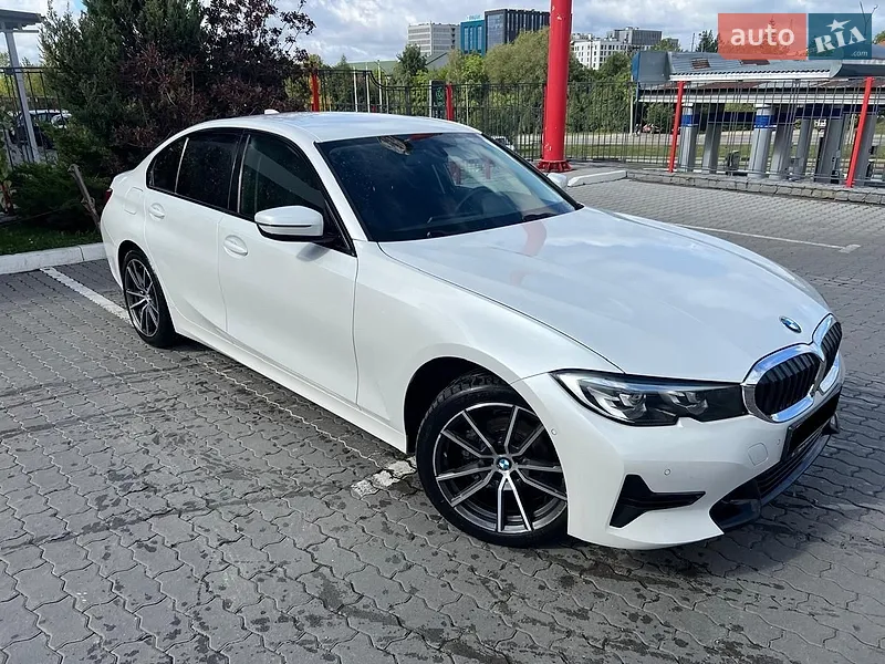 BMW 3 Series 2022