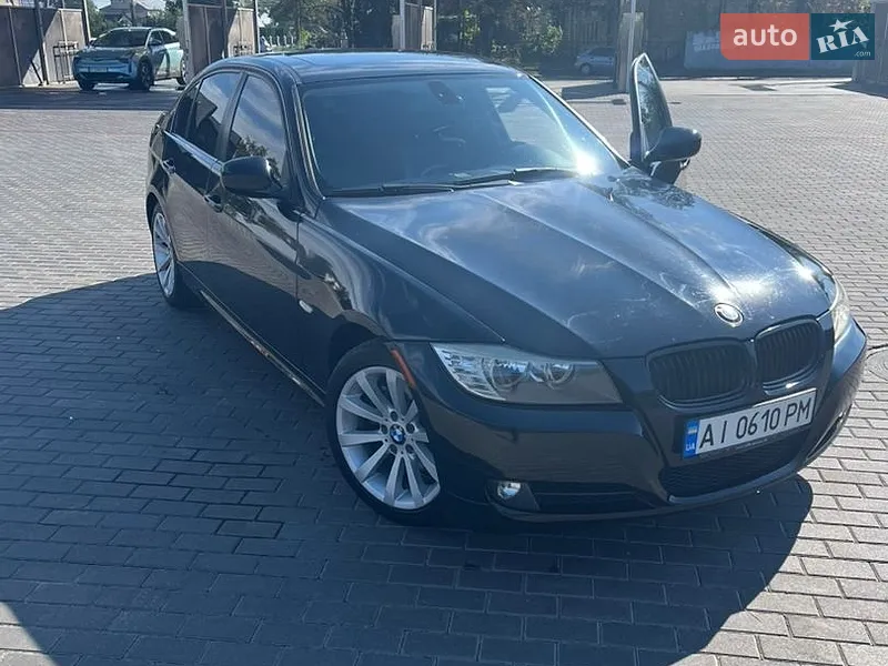 BMW 3 Series 2010
