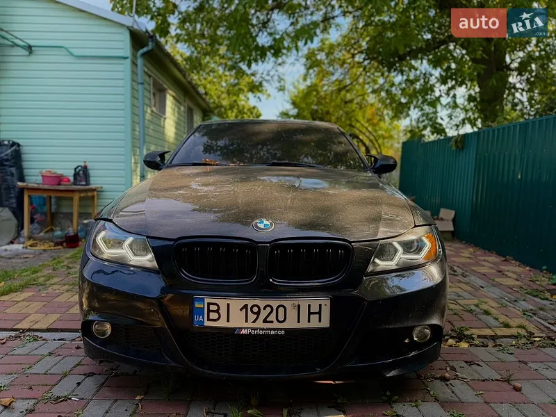 BMW 3 Series 2011
