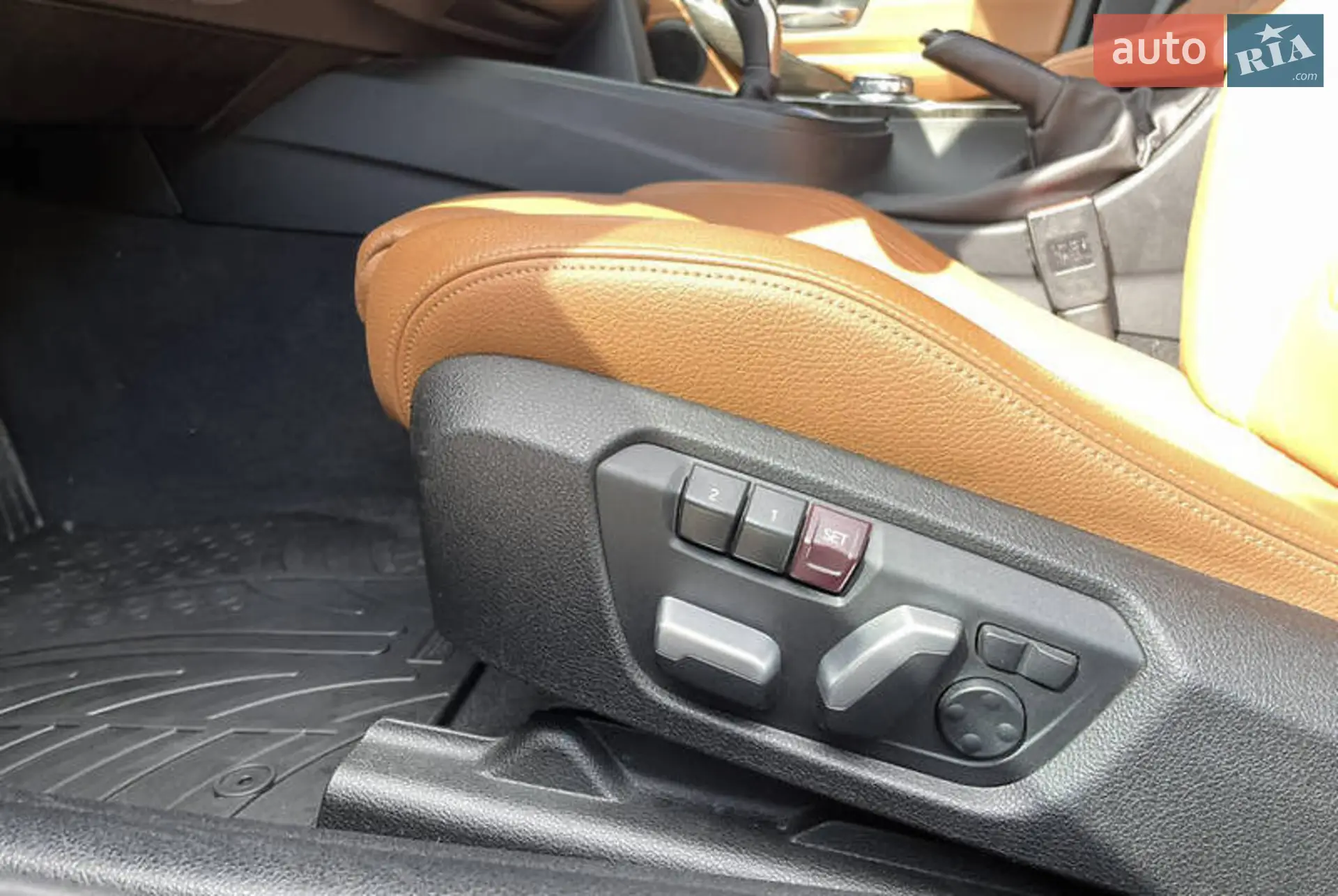 BMW 4 Series 2016 VIN WBA4A9C53GG695826 фото оголошення 11 з 22