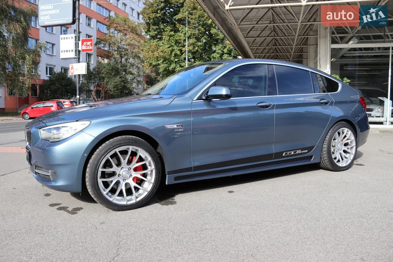 2011 BMW 5er - мініатюра 2