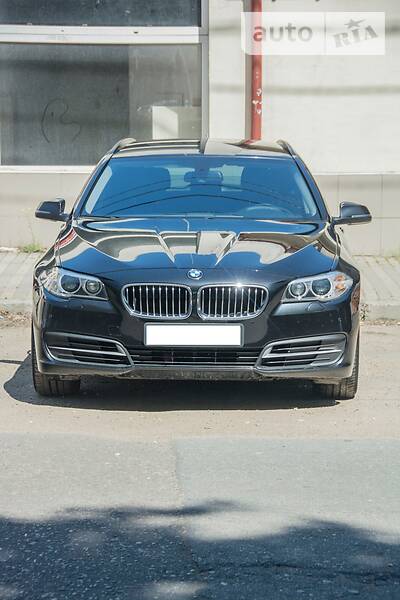 Універсал BMW 5 Series